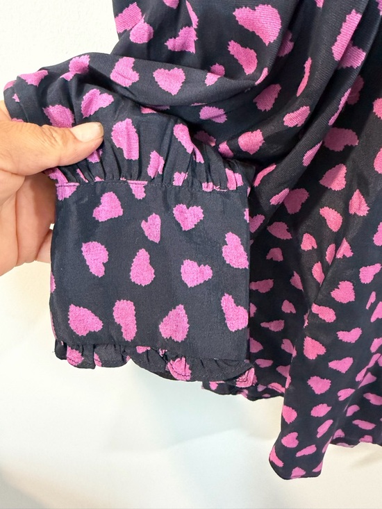 Frnch Paris navy blue heart print blouse